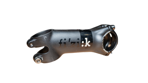 Suporte de Guidão Fizik Cyrano R1 100mm 20° – Aluminio 7075 hover